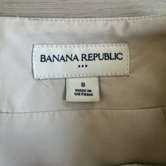 Banana Republic Elegant Beige Women's Skirt Size 8 - Picture 2 of 8
